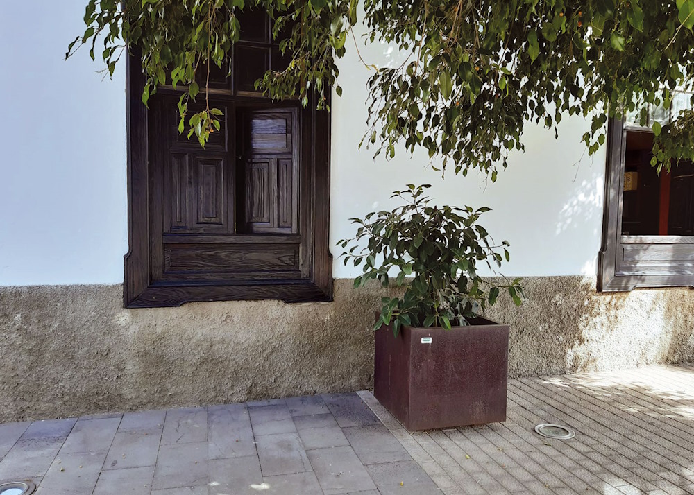 Jardinera Olea Cuadrada 750 x 750 UM1220 - Imagen 3