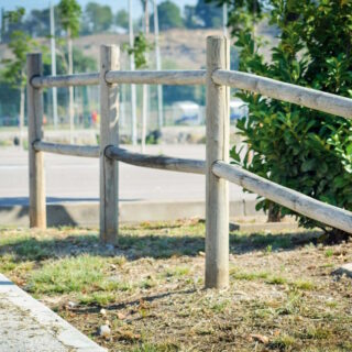 Poste Extremo / Inicio madera valla. 120x1500 mm.